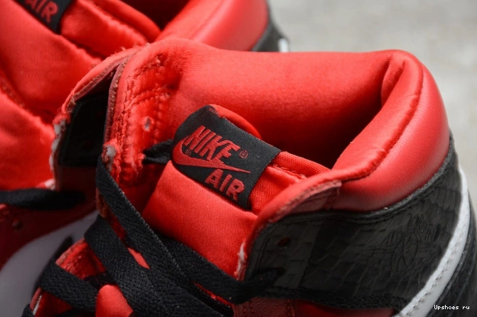 Satin (W) Retro Black CD0461-016 High 1 Toe Jordan 1201